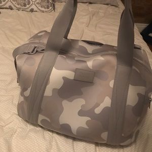 Dagne Dover Landon Carry-All Large